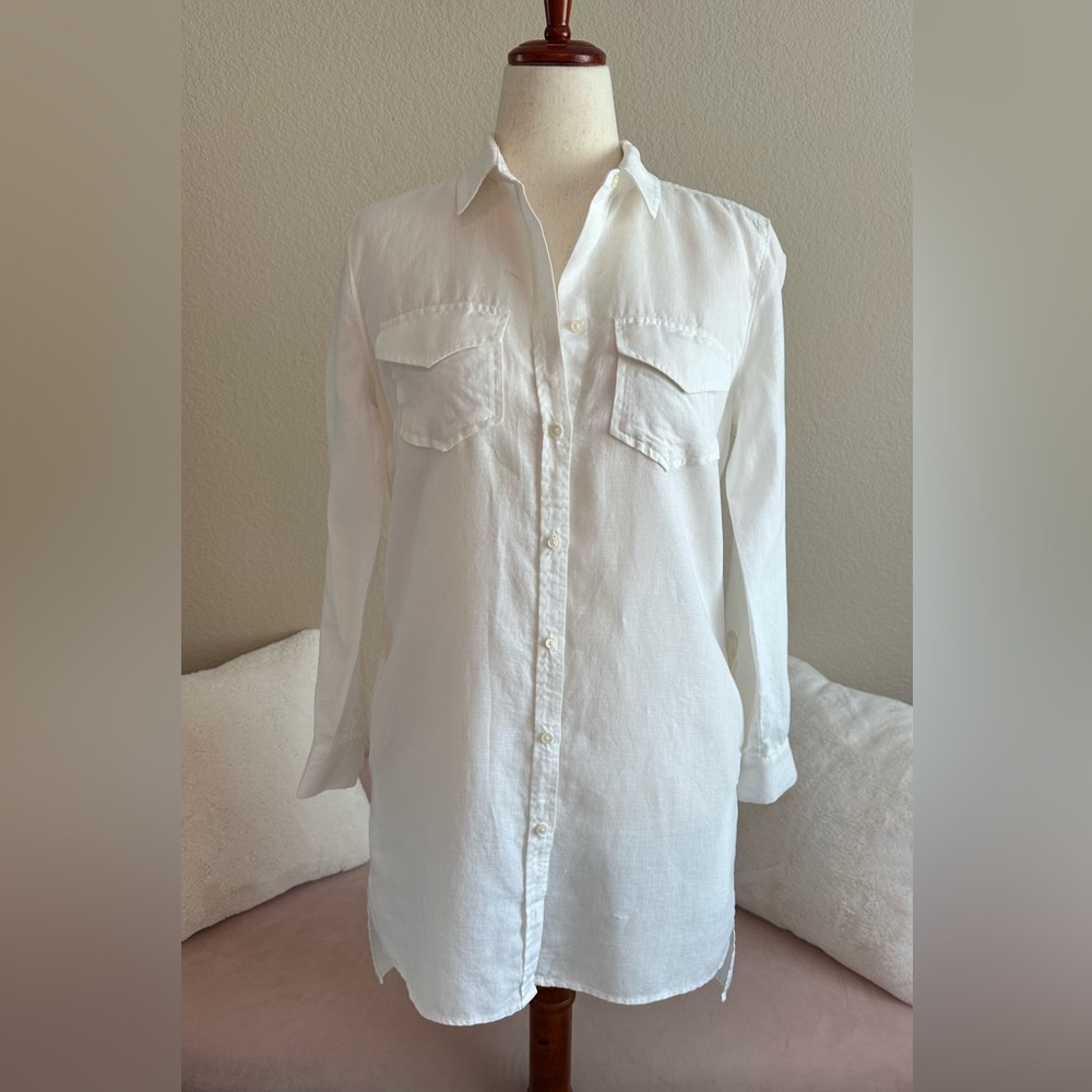 Banana Republic White Button Down Shirt